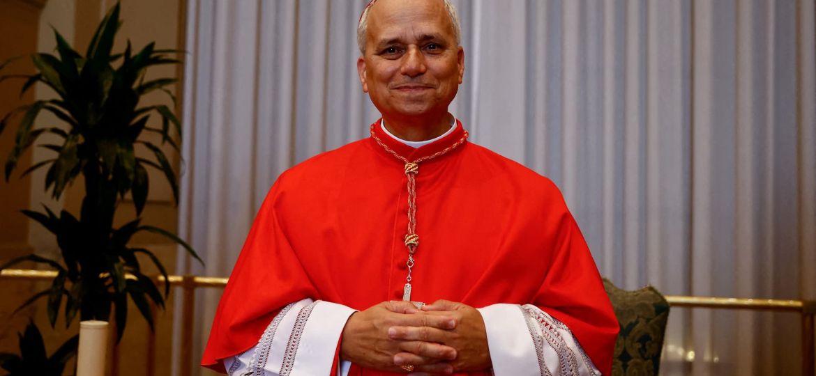 2025-05-08T172412Z_1_LYNXMPEL470ZA_RTROPTP_4_POPE-SUCCESSION-PREVOST-1
